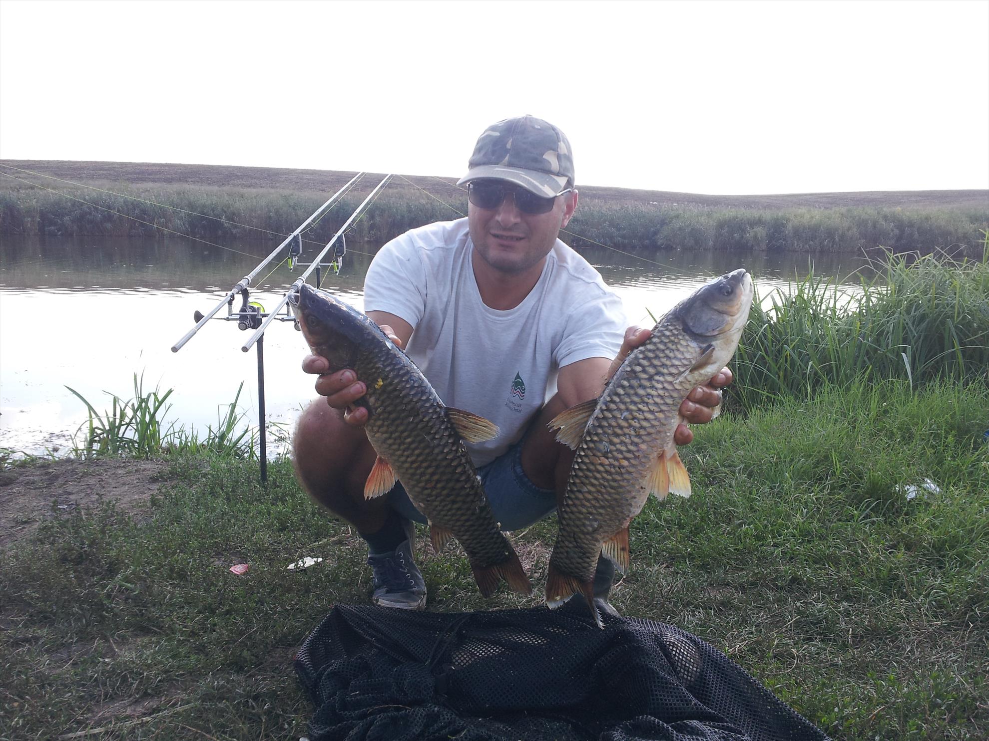 Walter Maracineanu - Doi castraveti.